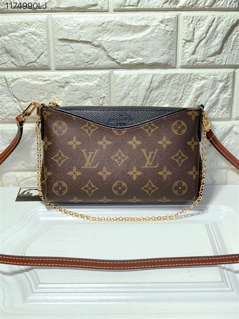 small lv bag with gold chain|louis vuitton pochette with chain.